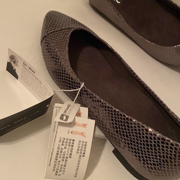 Vionic flats - Picture 3 of 3